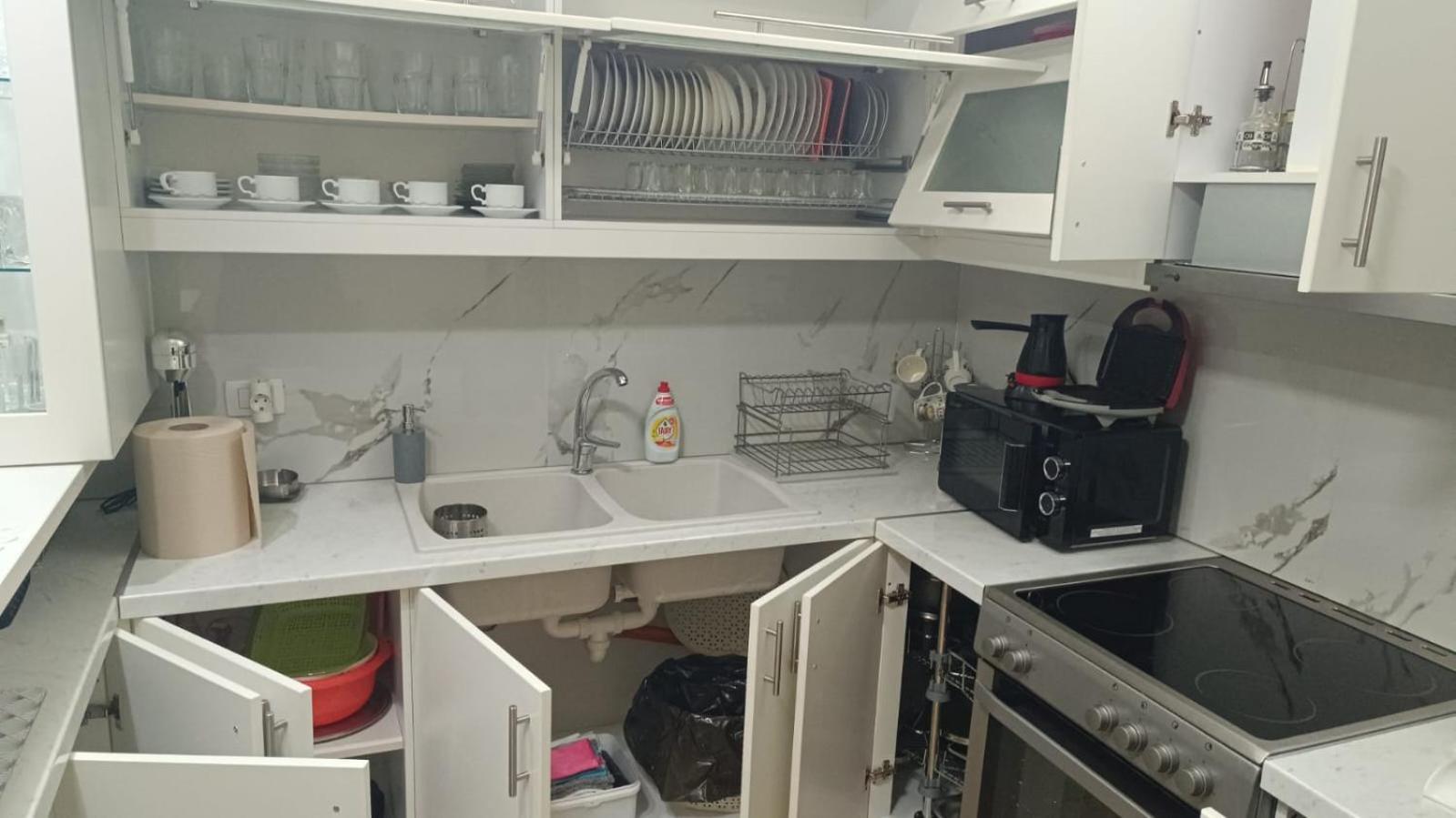 Ilias Lägenhet Sarandë Exteriör bild